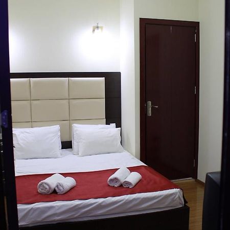 Hotel White Neptun Georgia Тбилиси Екстериор снимка