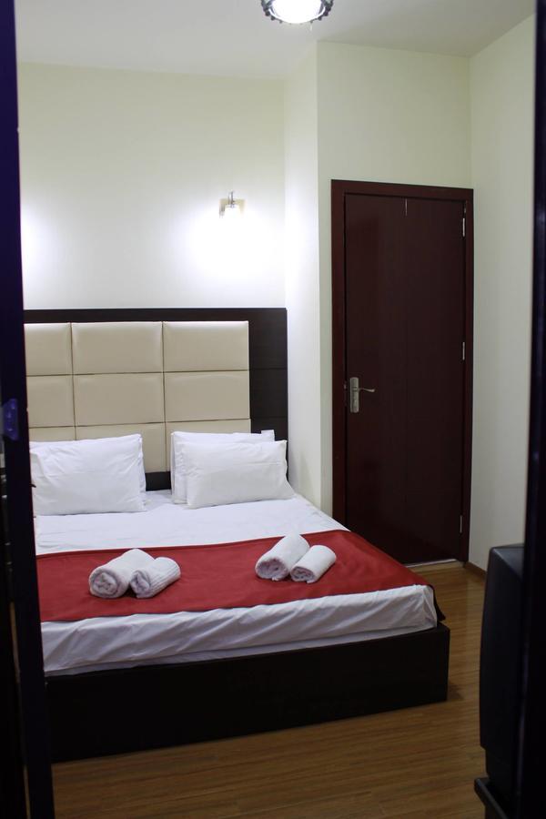 Hotel White Neptun Georgia Тбилиси Екстериор снимка