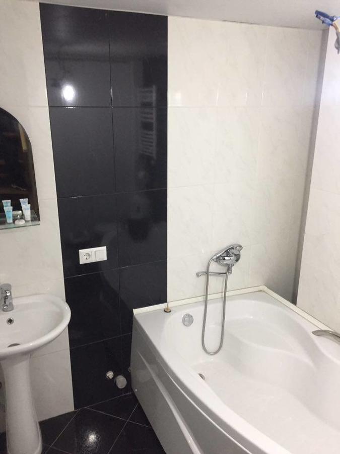 Hotel White Neptun Georgia Тбилиси Екстериор снимка