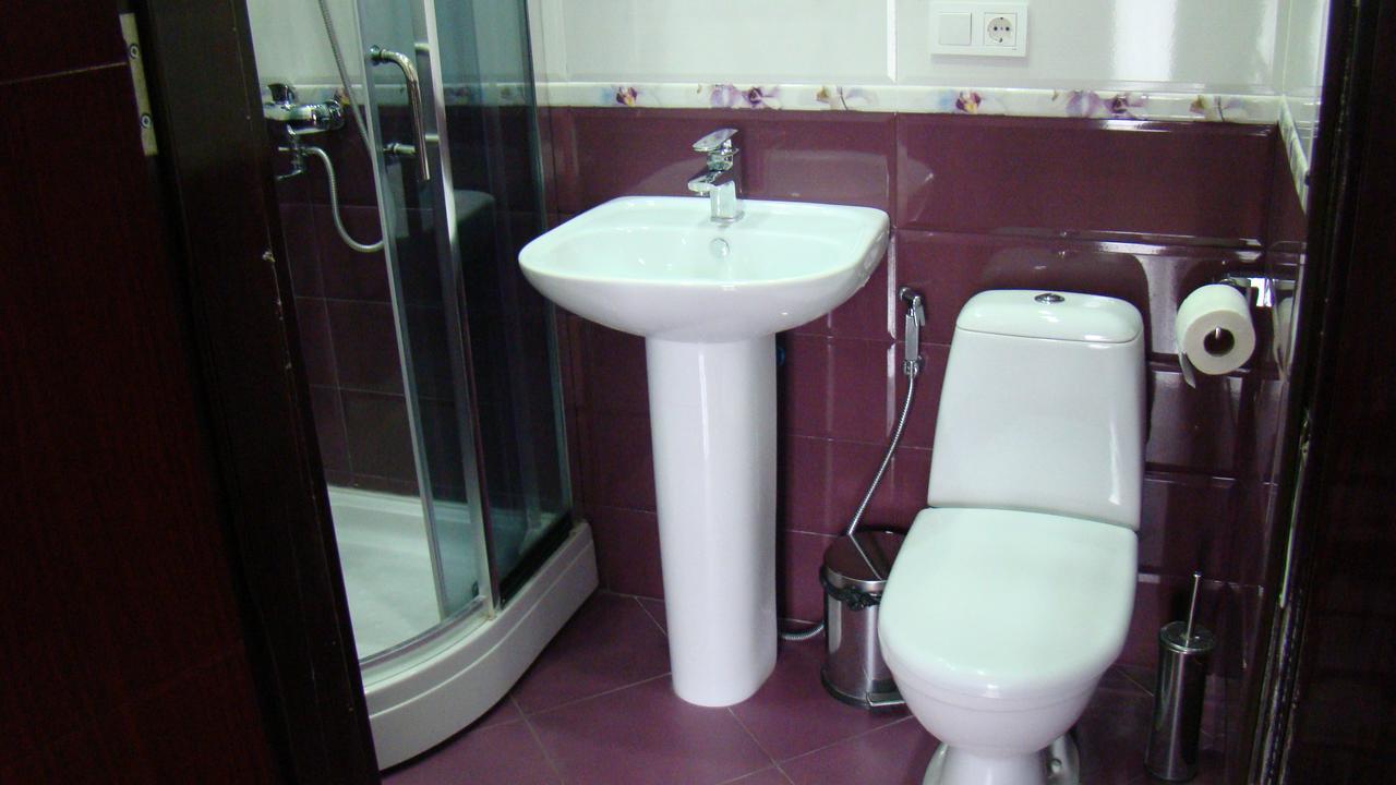 Hotel White Neptun Georgia Тбилиси Екстериор снимка